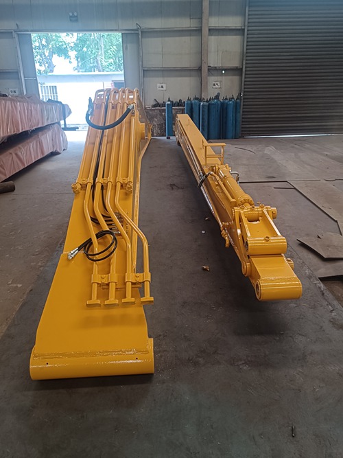 挖掘機加長臂改裝廠 挖掘機加長臂改裝廠