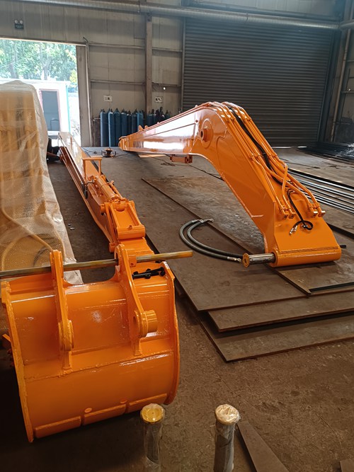 挖掘機(jī)加長臂定做